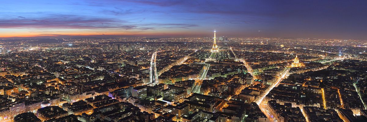 Paris Night by Benh Lieu Song.