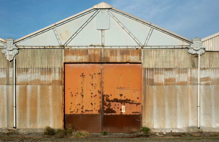 01 TexturesCom_DoorsMetalBig0067_L sm